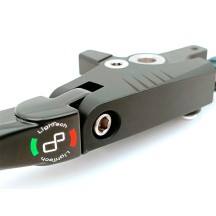 PALANCA DE FRENO DERECHA AJUSTABLE TIPO J LIGHTECH YAMAHA T-MAX 560 2020-2024