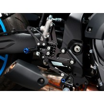 ESTRIBERAS TRASERAS AJUSTABLES BONAMICI RACING SUZUKI GSX-8S / GSX-8R 2023-2024