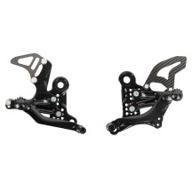 ESTRIBERAS TRASERAS CAJA DE CAMBIOS NORMAL / ARAÑA INVERSA YAMAHA R7 2021-2024