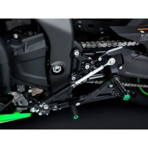 ESTRIBERAS TRASERAS AJUSTABLES BONAMICI RACING KAWASAKI ZX-4R / RR 2023-2024